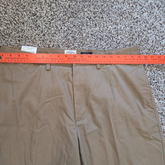 St. Johns Bay Worry Free Chino Pants Mens 38X29 Tan Comfort Ease Fit NEW NWT - Picture 5 of 8